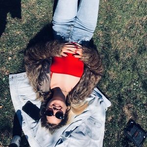 Meet your Posher, Mackenzie